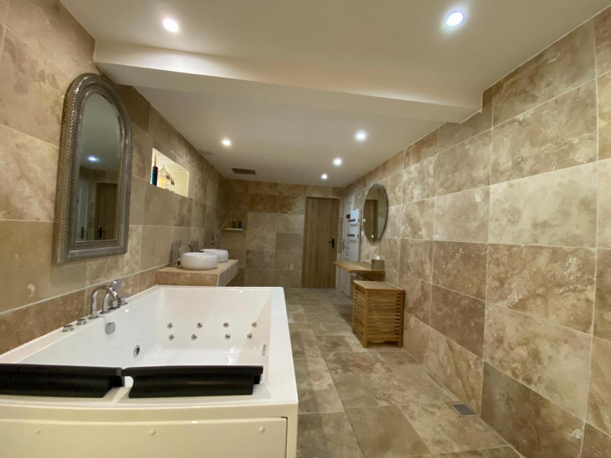 O Bain Soleil Bed and Breakfast Bourg-Saint-Andéol Εξωτερικό φωτογραφία