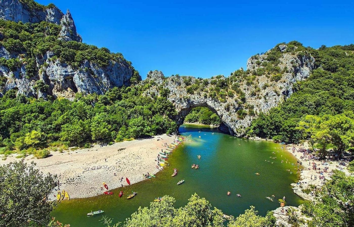 O Bain Soleil Bed and Breakfast Bourg-Saint-Andéol Εξωτερικό φωτογραφία